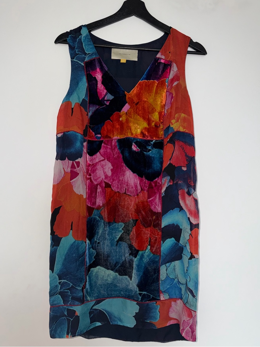 leifsdottir Multicolor Floral Velvet Mini Dress in Blue, Red & Pink
